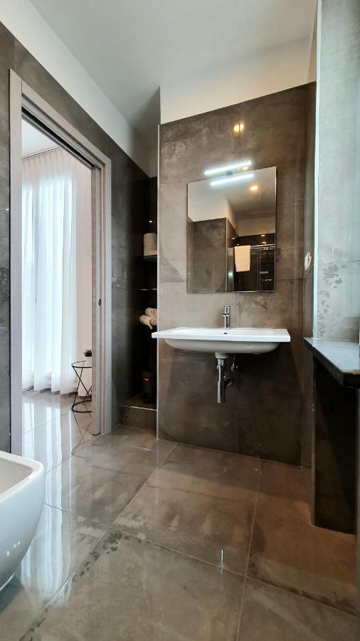 Werooms Guest house