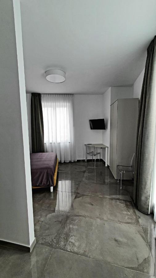 Guest house Werooms *